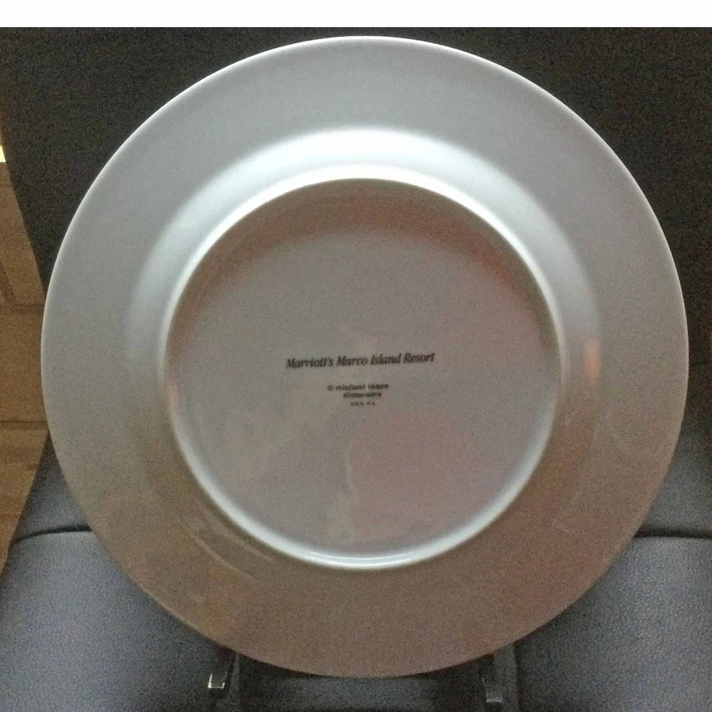 Egret Plate Marriott's Marco Island Resort Michael Leson 10.75